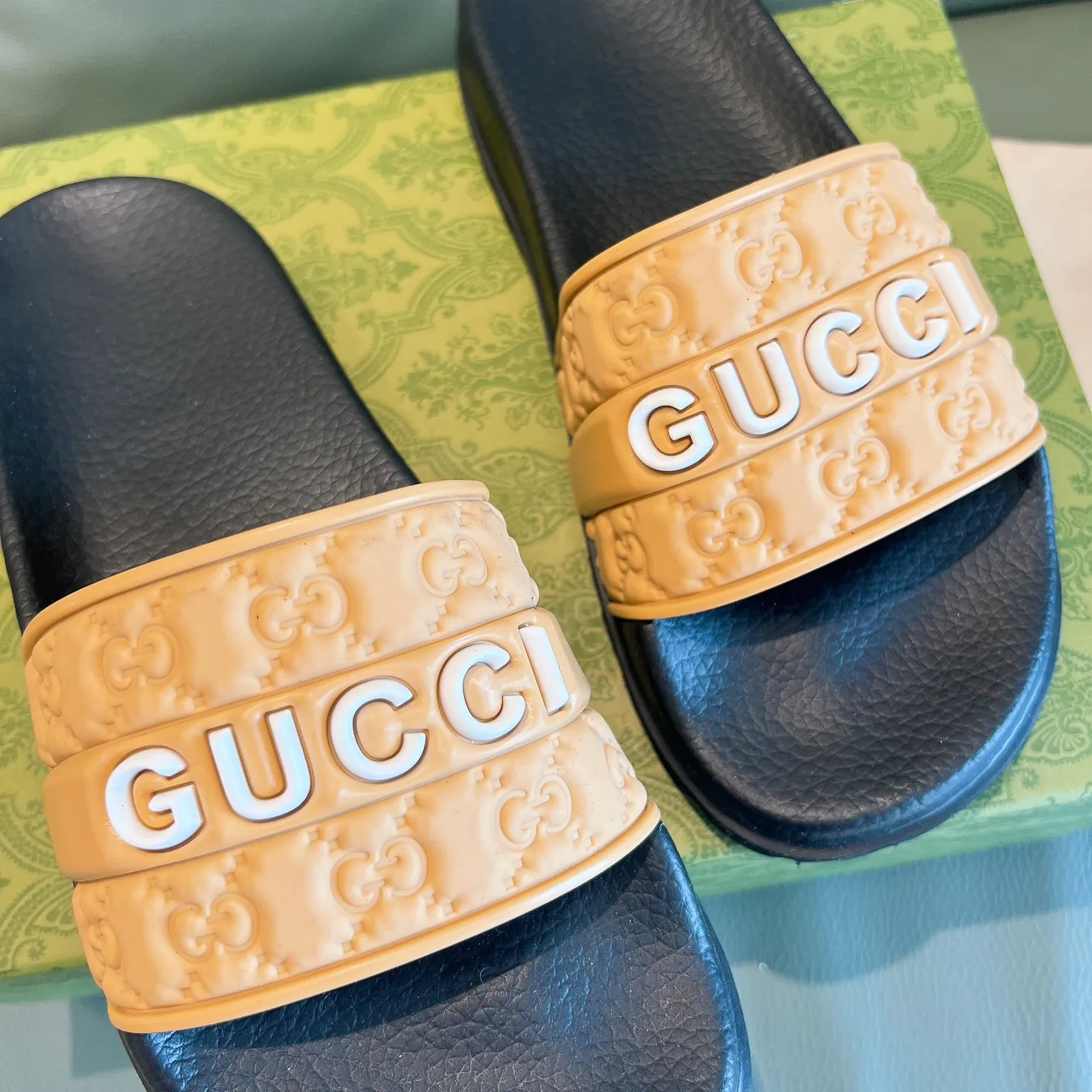 Men's Men's Shoes 130🐮🐮Gucci Gucci Slippers Gucci 2024 latest beach sandals slippers Original molding double G LOGO Original molding consistent Outsole: Men's Men's Shoes u double-layer outsole Size: 35-46
